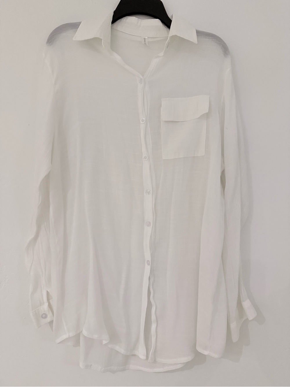 SHEIN White Lightweight Button-Front Camisole Blouse